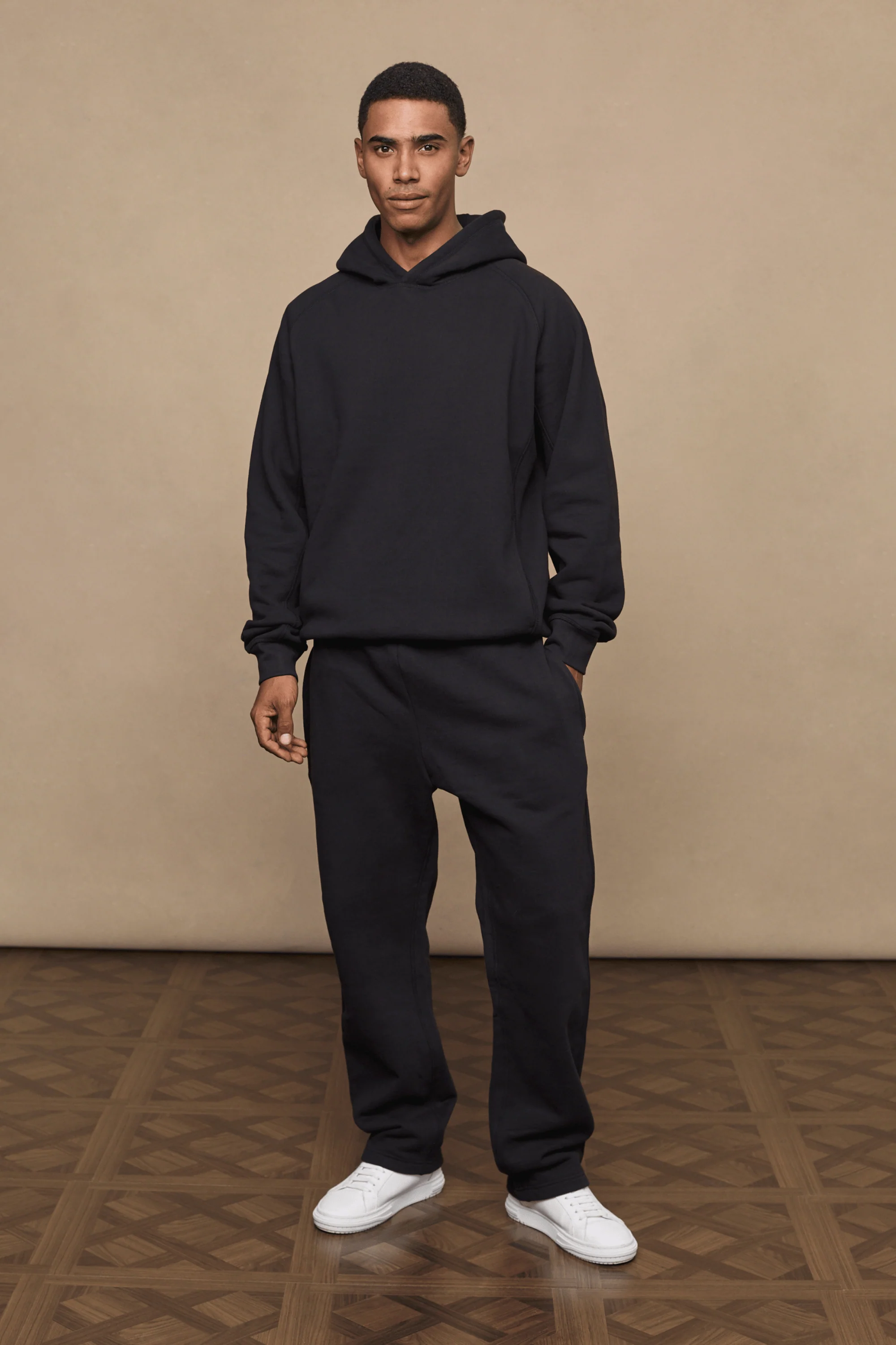 Axel Straight Leg Jogger - Black - Image 3