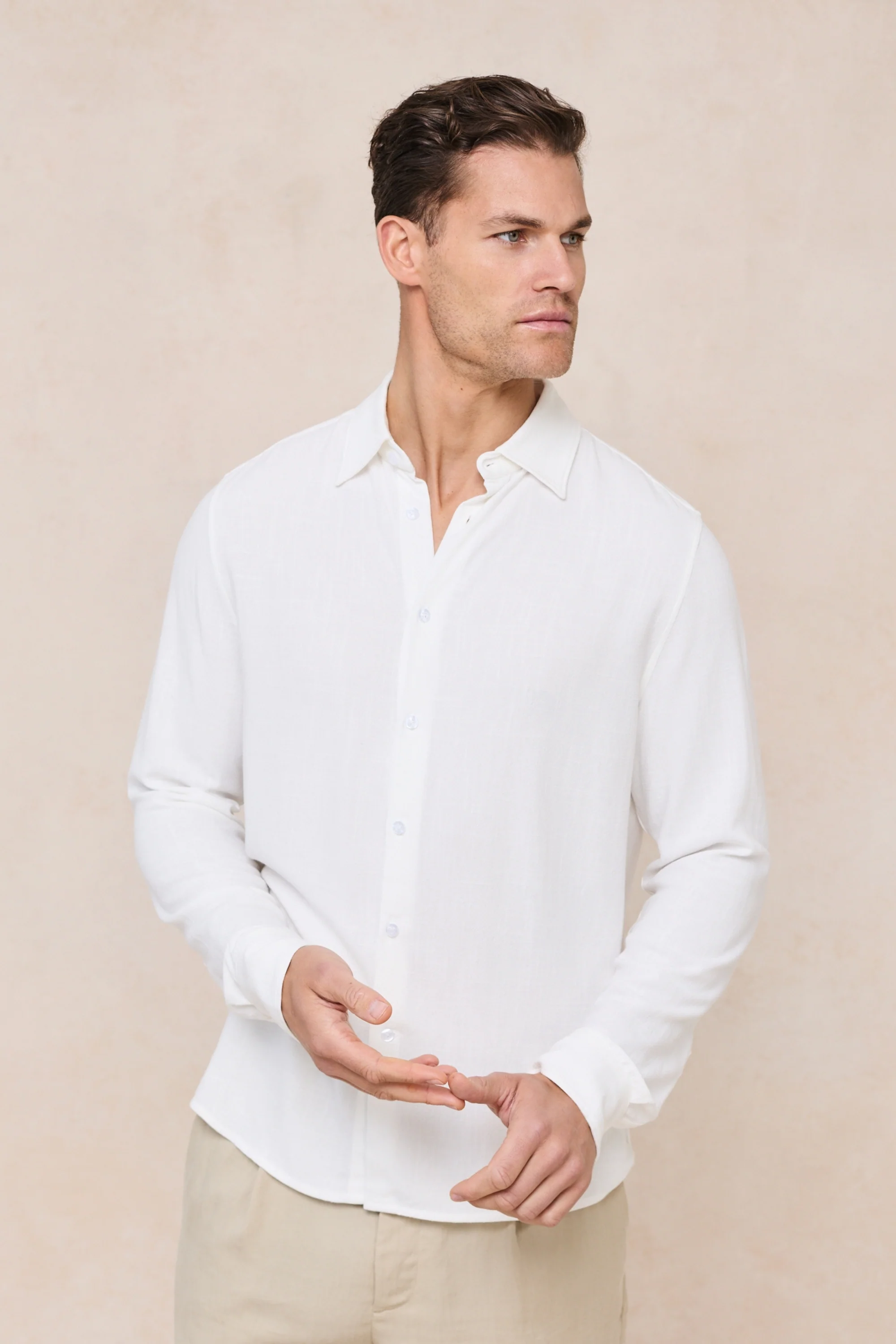 Cami Linen Classic Collar Shirt - Ecru - Image 4