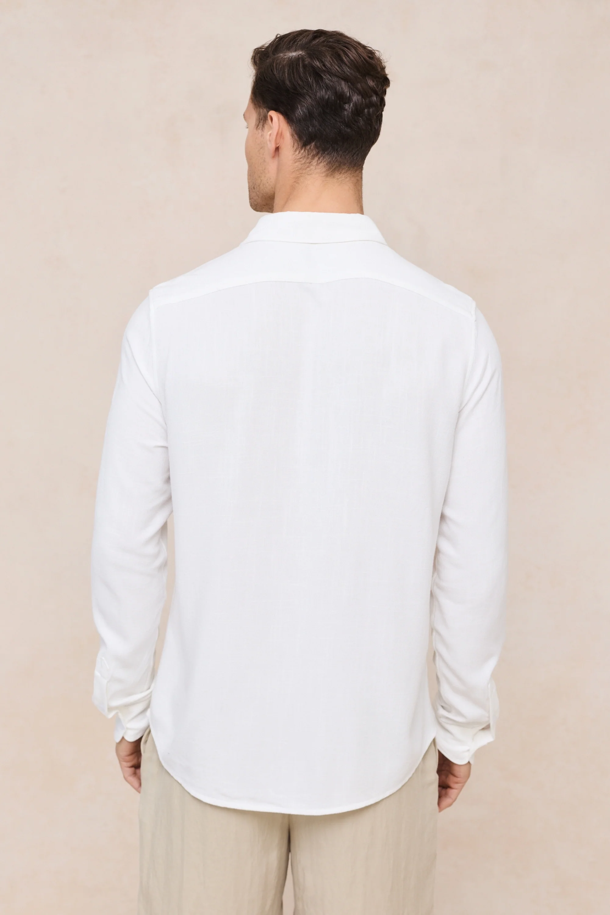 Cami Linen Classic Collar Shirt - Ecru - Image 6