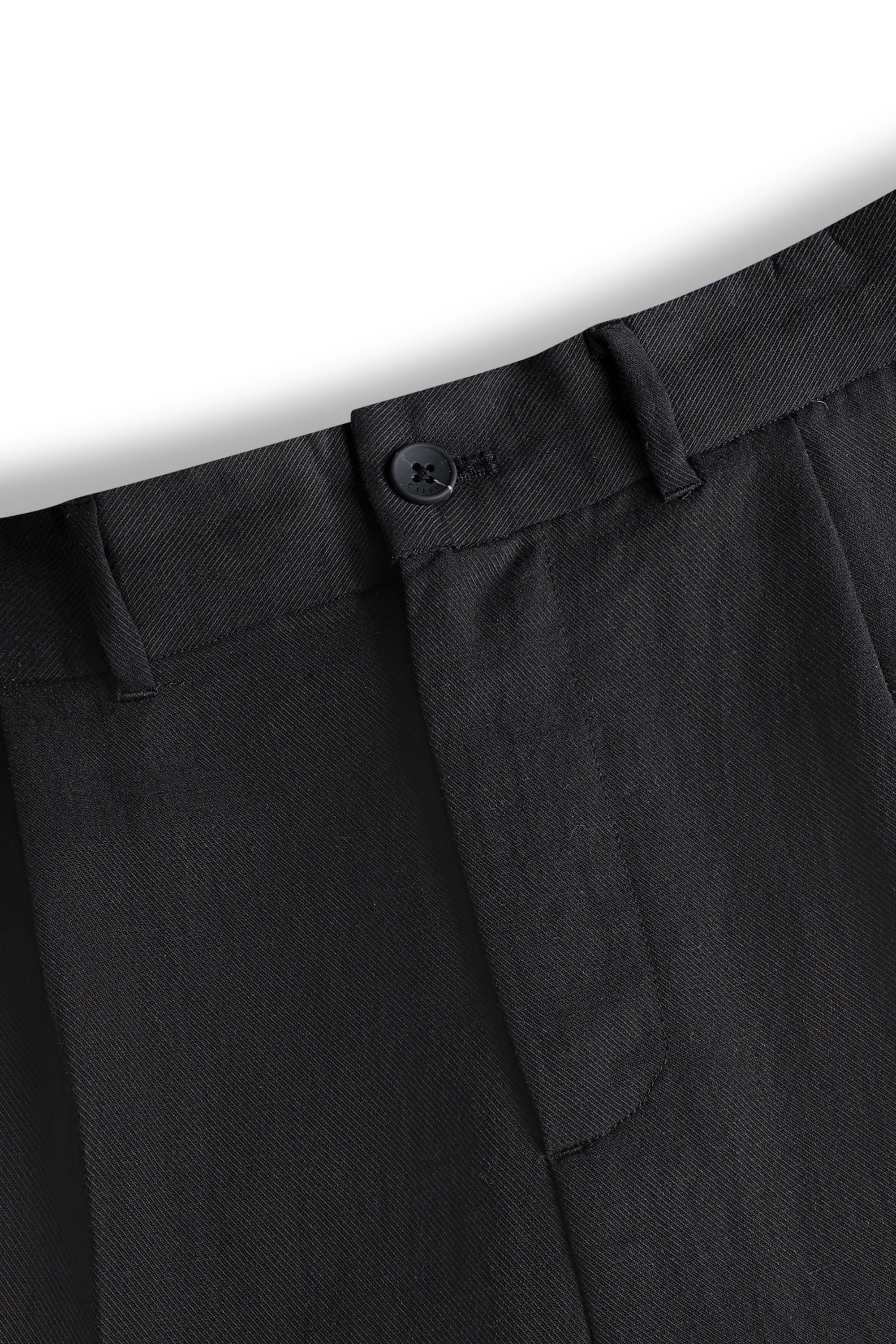 Helio Pleated Relaxed Trouser - Black - Image 7