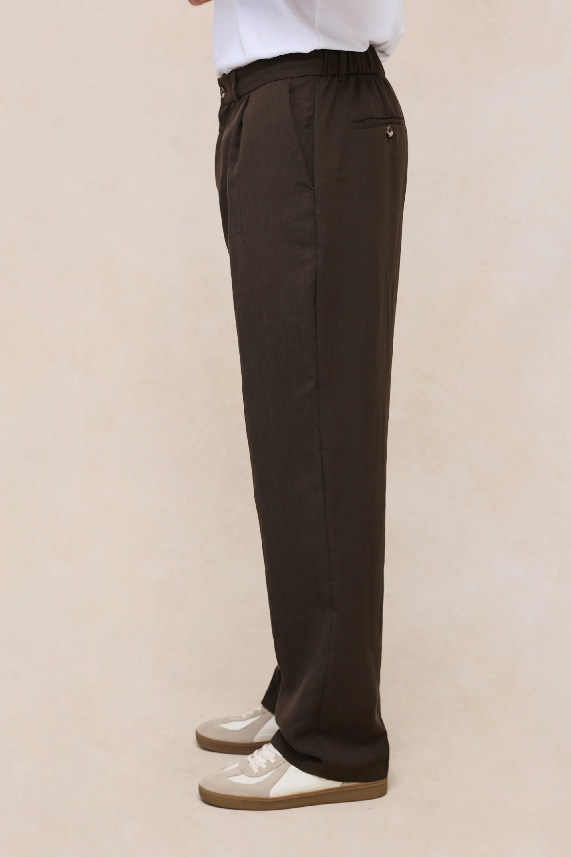 Helio Pleated Relaxed Trouser - Brown - Image 8