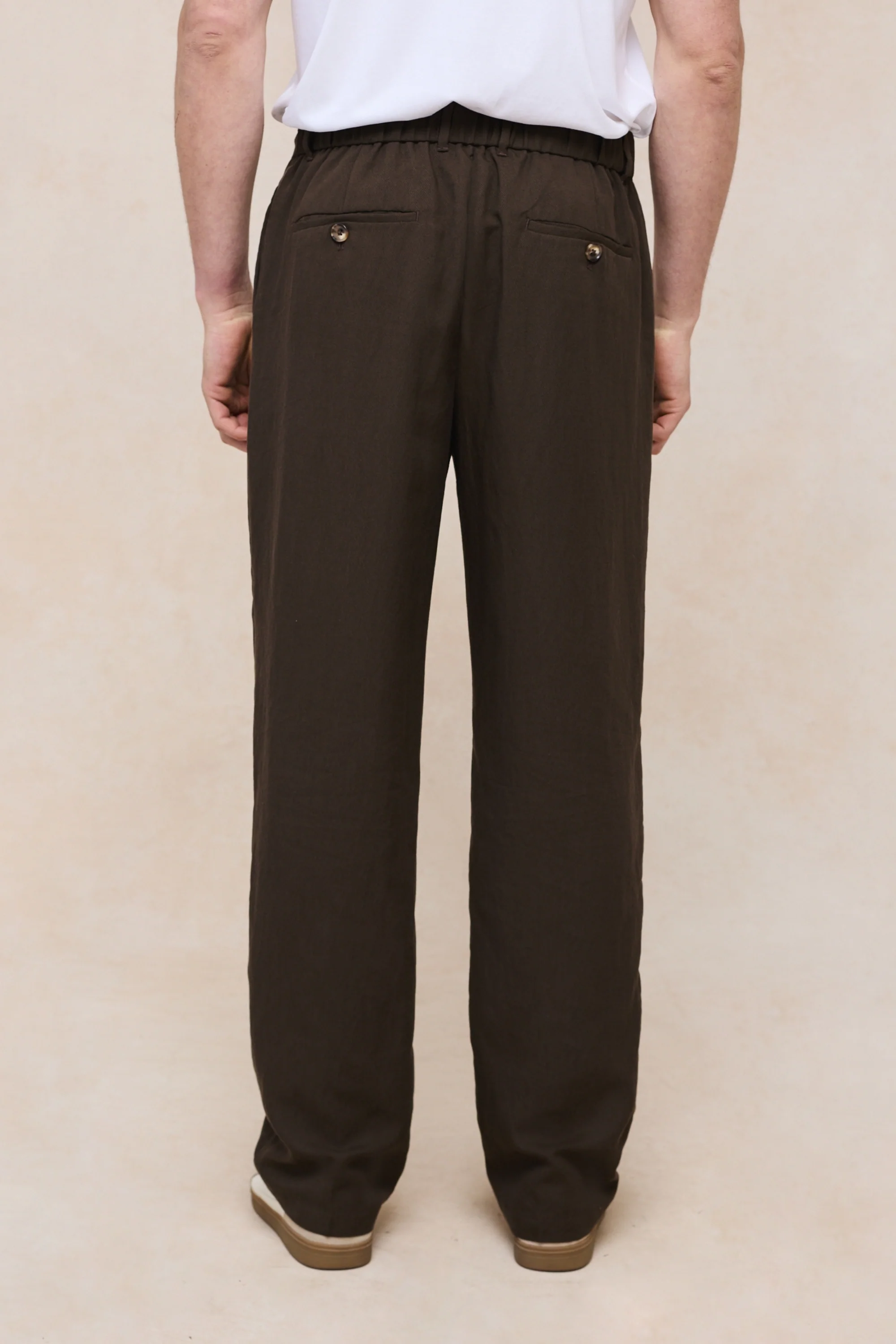 Helio Pleated Relaxed Trouser - Brown - Image 9