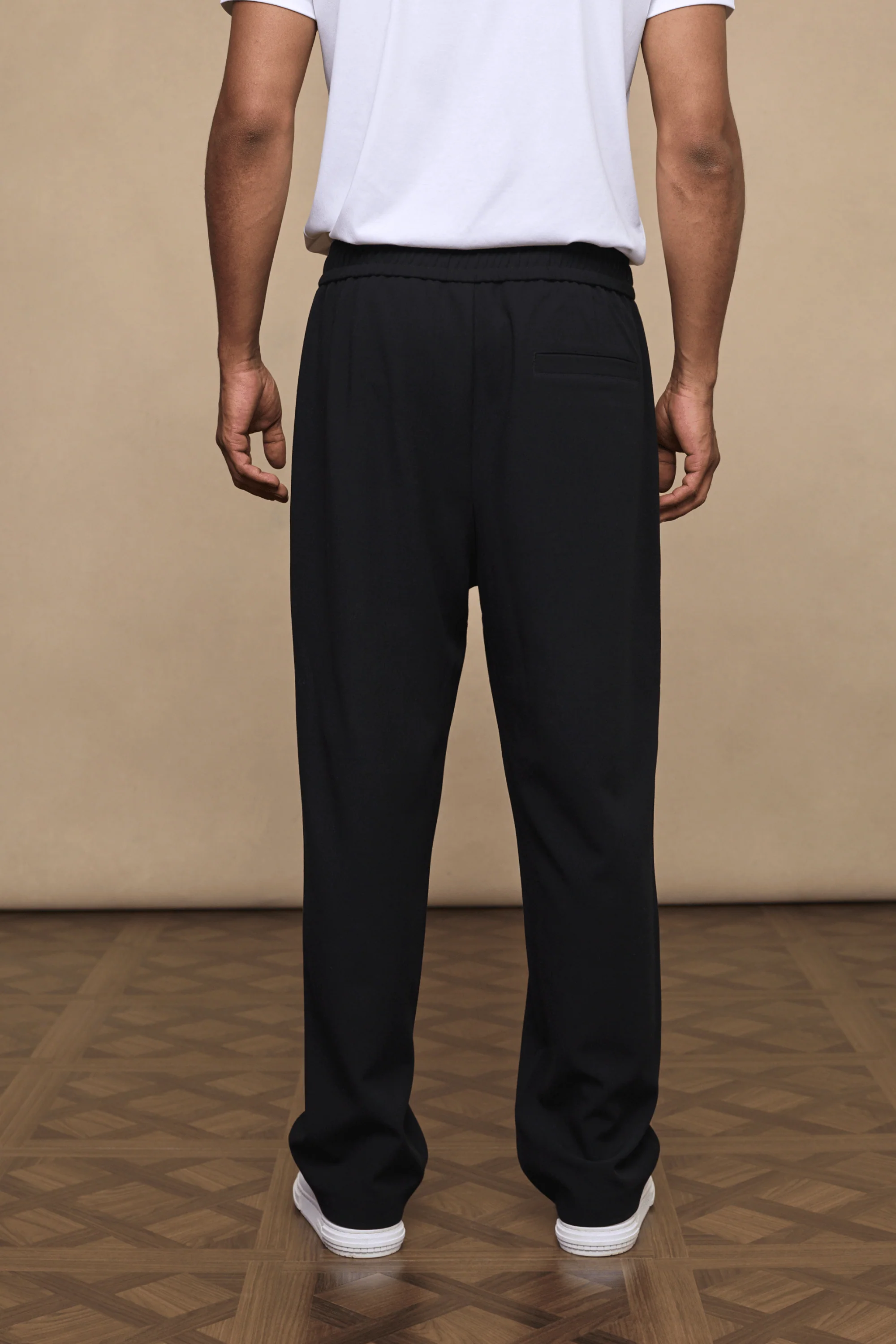 Julien Relaxed Panelled Trouser - Black - Image 8