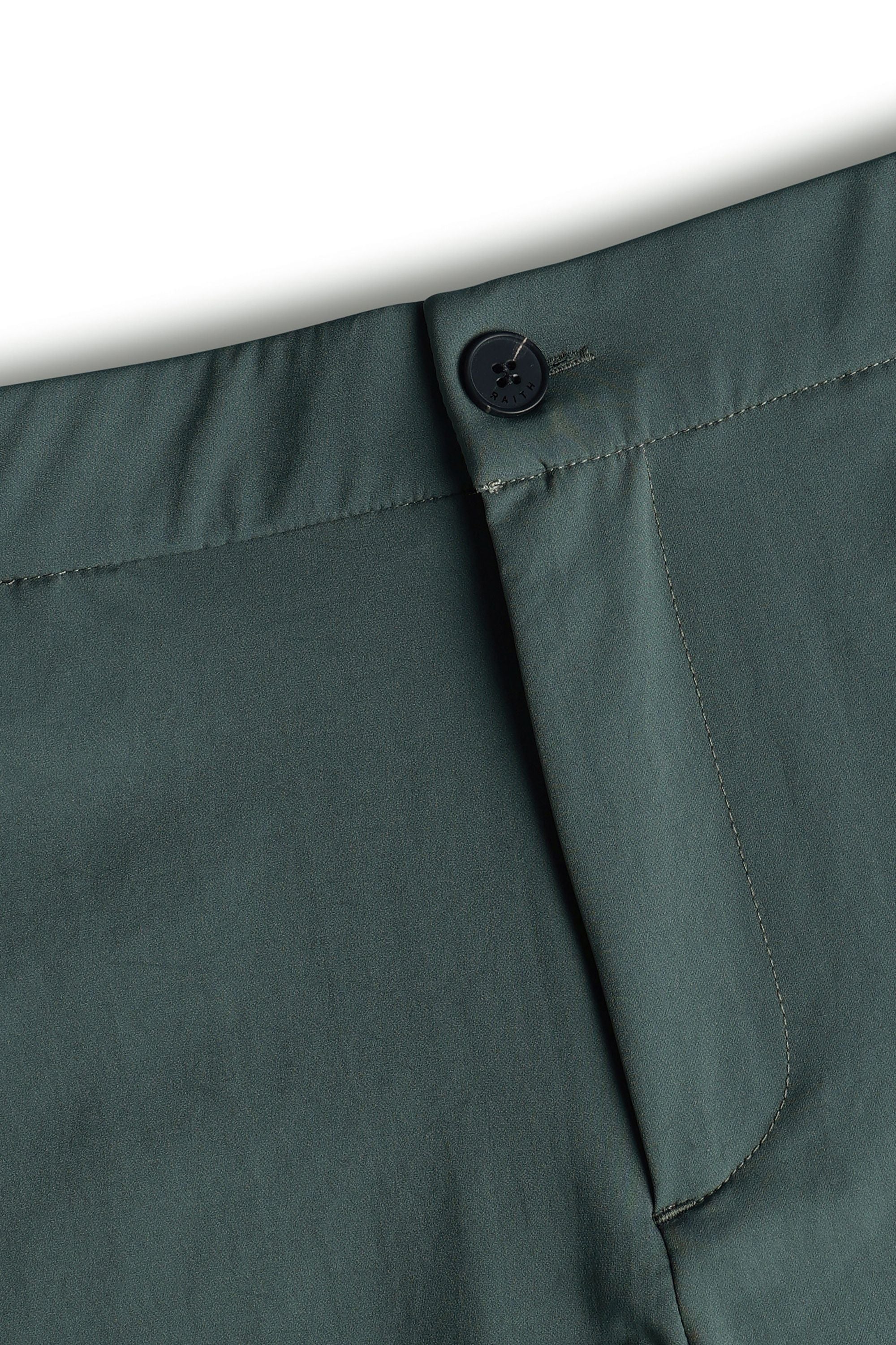 Luiz Hybrid Short - Sage - Image 7
