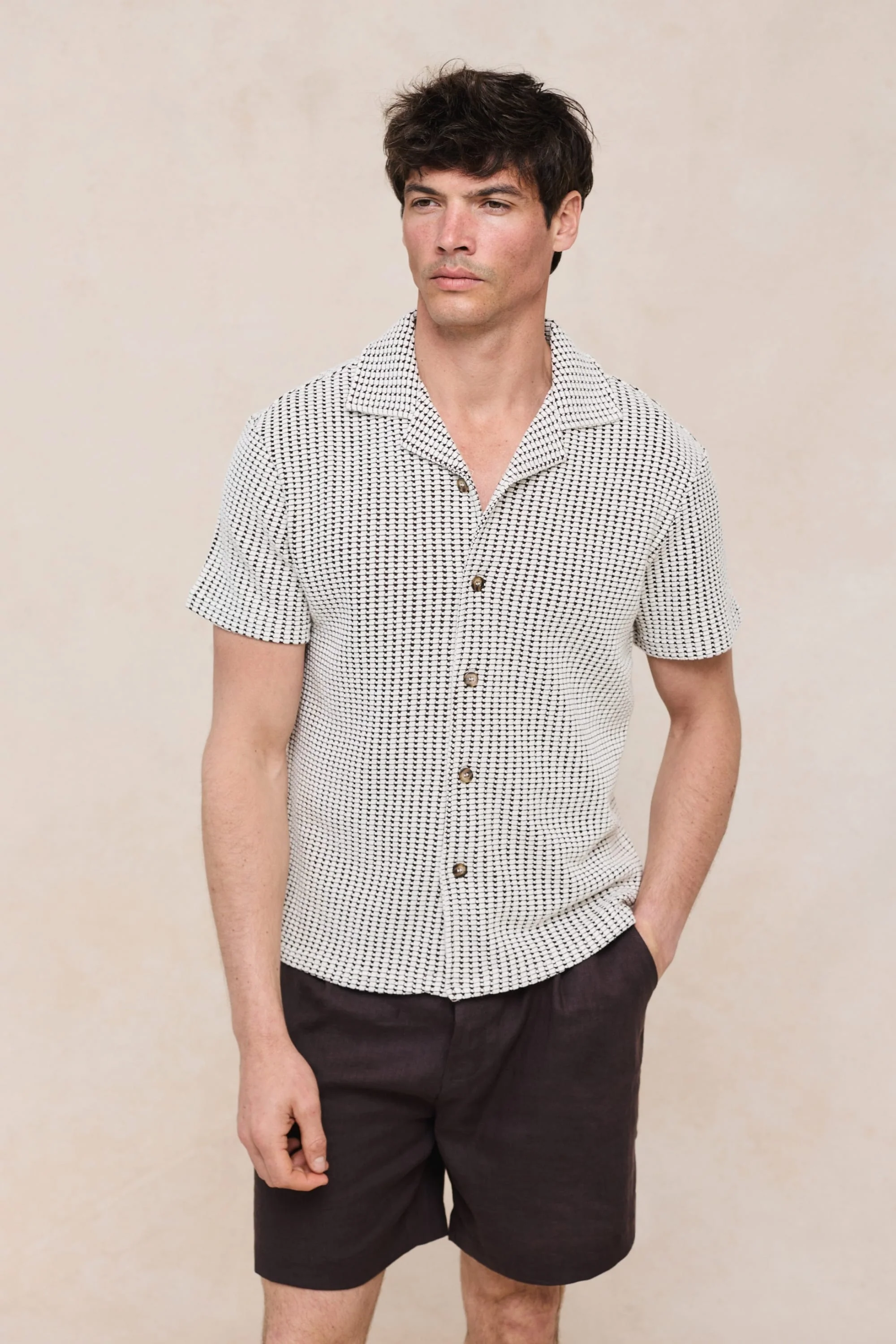 Marcos Patterned Waffle Short Sleeve Shirt - White/Brown - Image 5